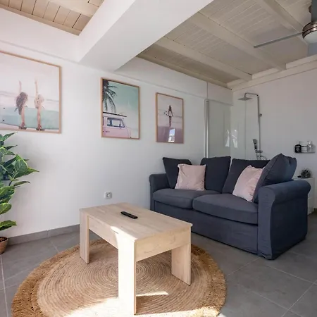 Cozy For Solo Traveller Or Young Couple With Stunning View To The Ocean Semesterbostad *
