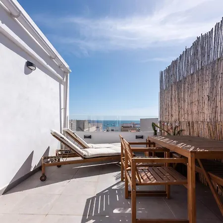 Cozy For Solo Traveller Or Young Couple With Stunning View To The Ocean Corralejo